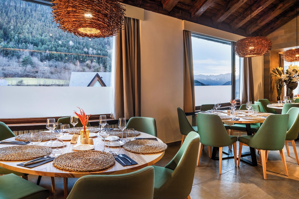 Hotel de Tredos Baqueira Affiliated by Melia 47/61