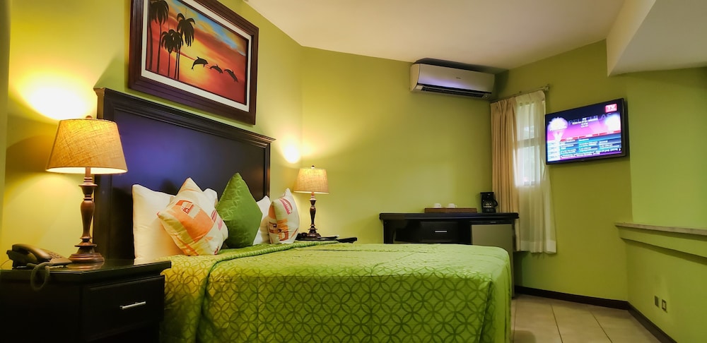 Papagayo Golden Palms Beachfront Hotel 23/65