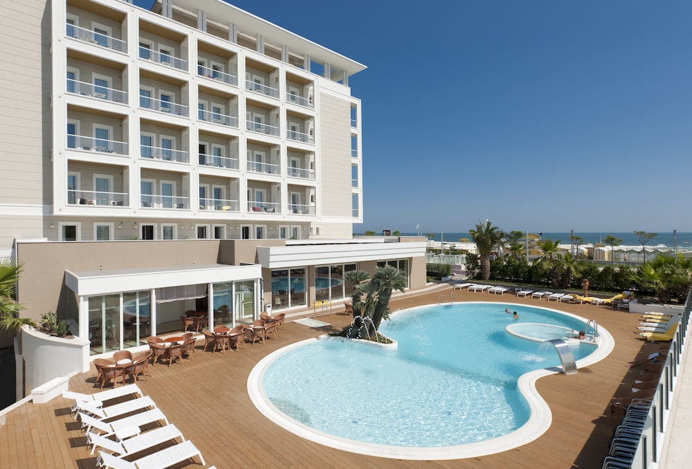 Hotel Ambasciatori 11/74