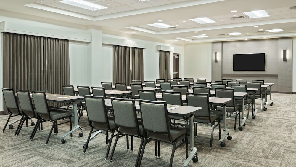 Hyatt Place Austin/Round Rock 31/35