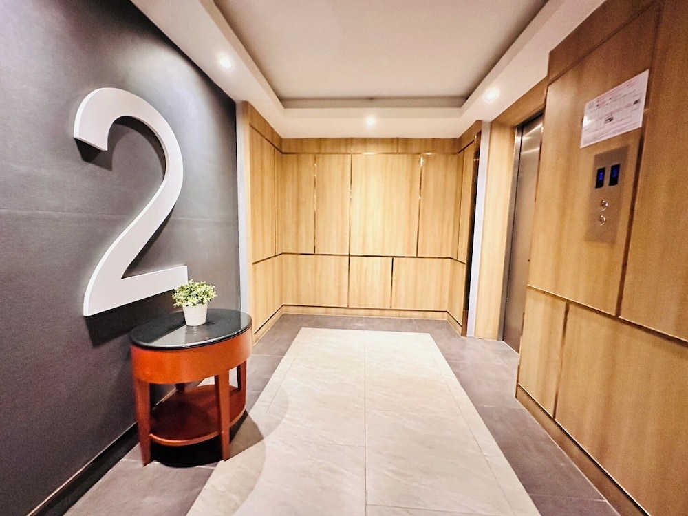 O2 Luxury Hotel 40/71