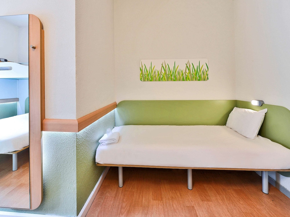 Ibis Budget Grenoble Sud Seyssins 18/60