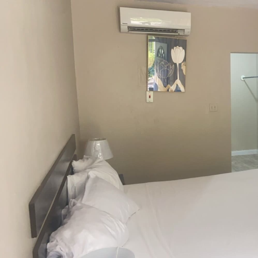 Fun Holiday Beach Resort 36/73