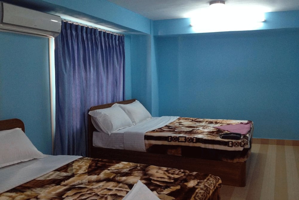 Shiva Shankar Hotel 19/32