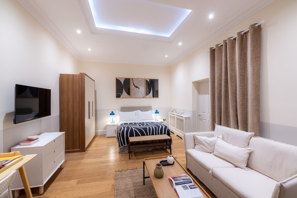 Courtfield Gardens Apartments 36/50