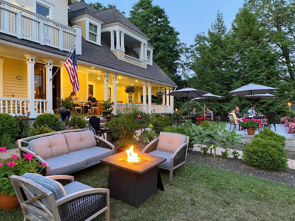 The Millerton Inn 13/18