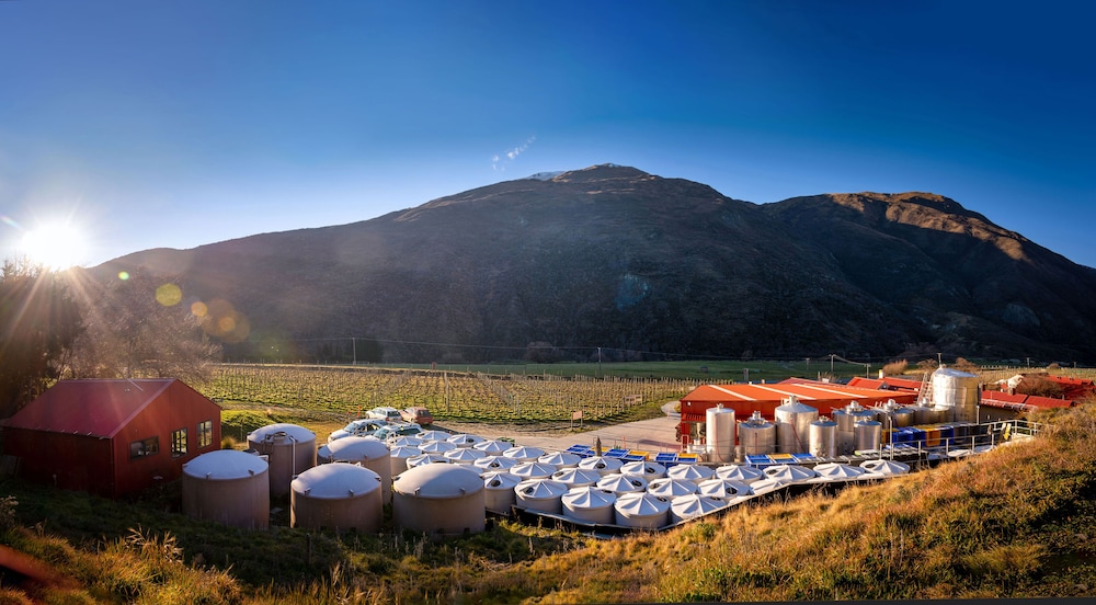 Gibbston Valley Lodge & Spa 40/50