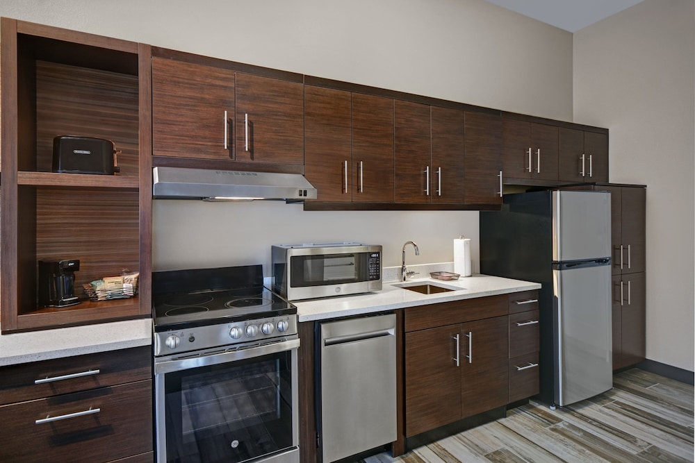 TownePlace Suites by Marriott Grand Rapids Wyoming 25/31