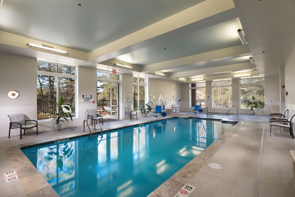 Holiday Inn & Suites Asheville-Biltmore Village Area 36/70