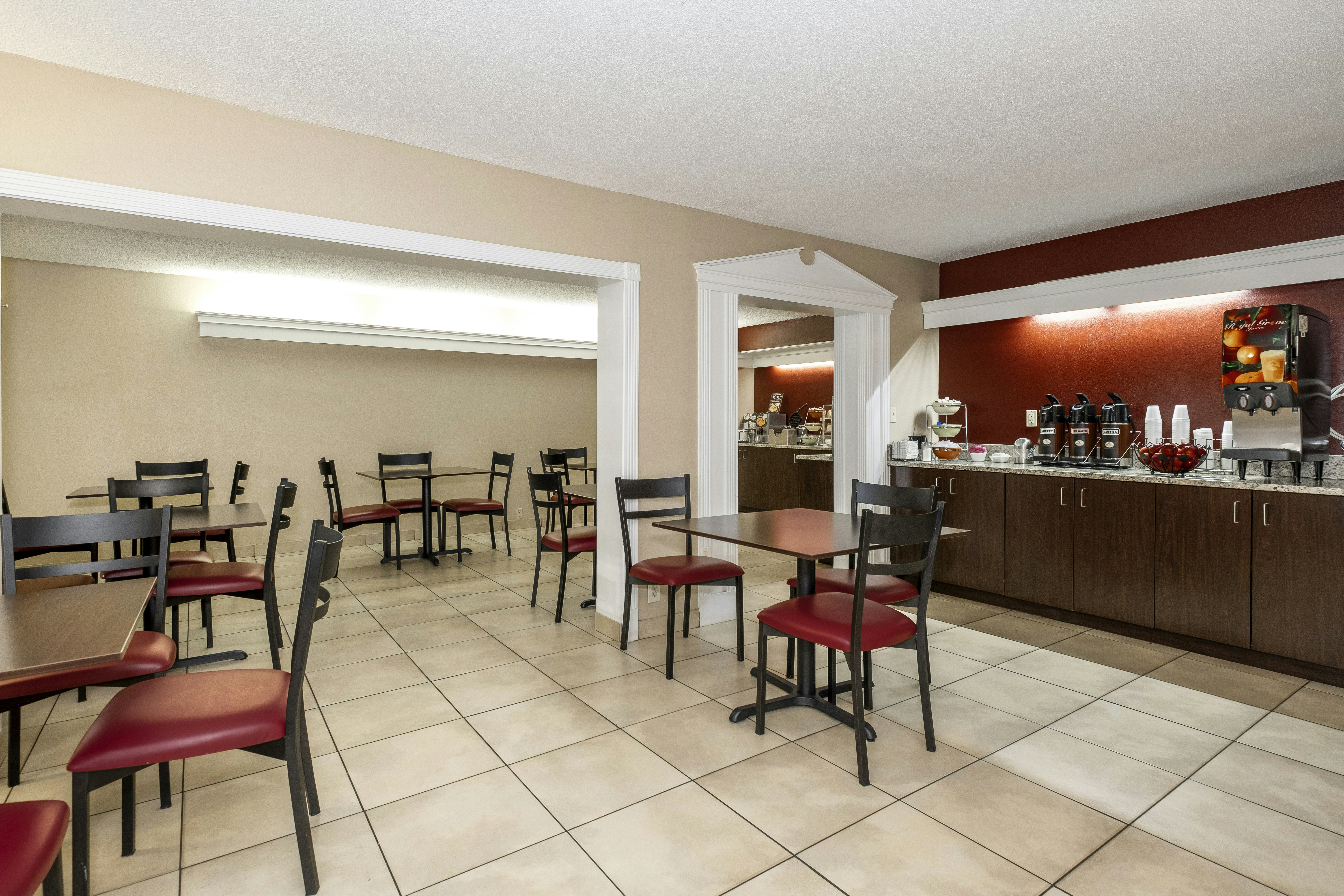 Red Roof Inn Knoxville North - Merchants Drive 25/33