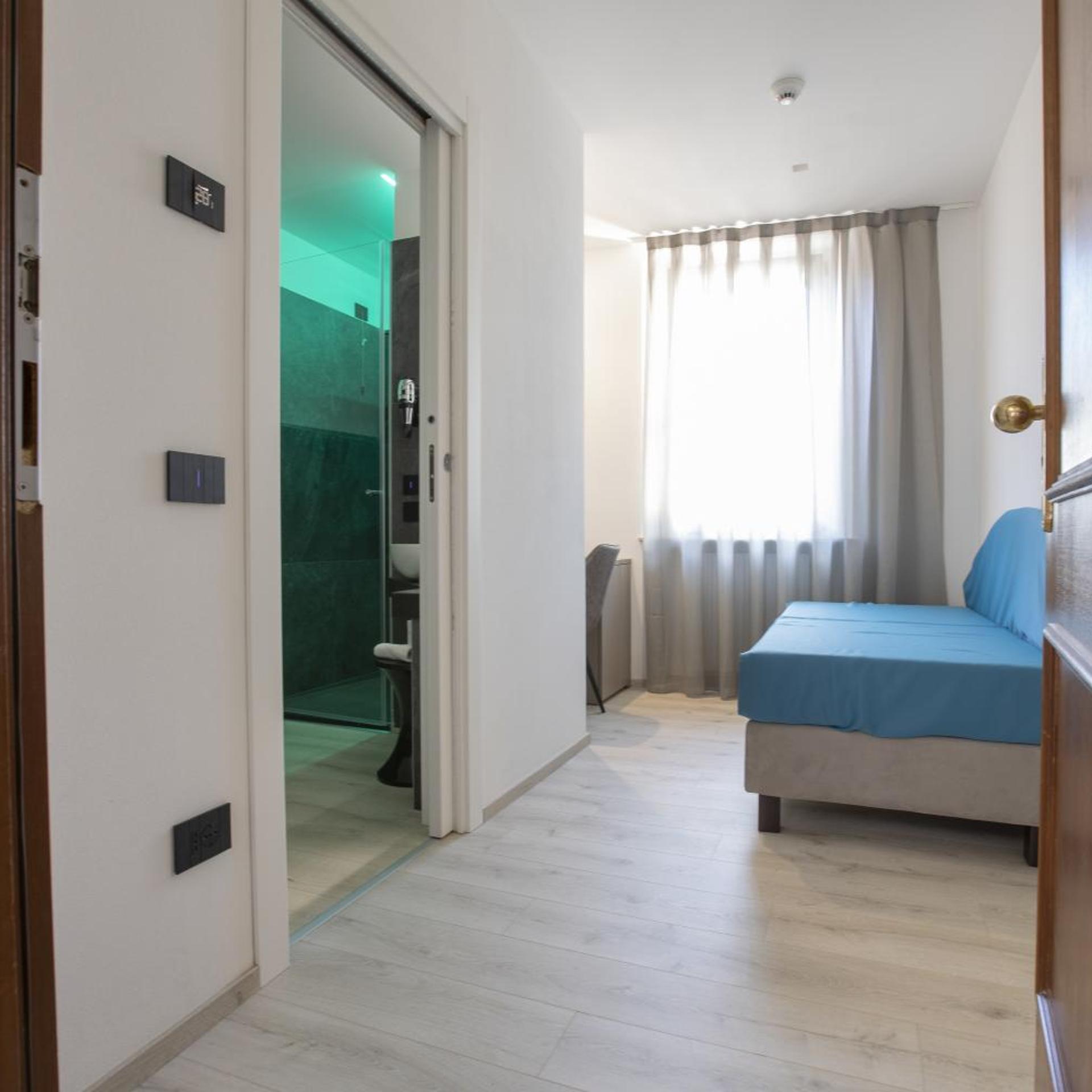 Albergo Cappello 20/38