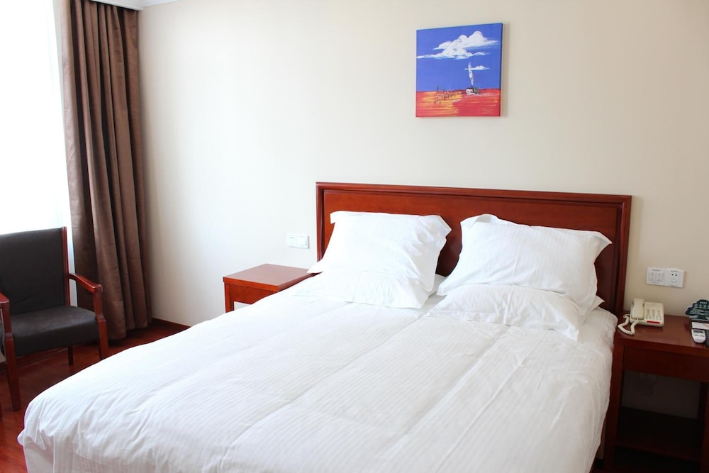 GREENTREE INN ZHEJIANG NINGBO EAST BUS STATION EXPRESS HOTEL 8/30
