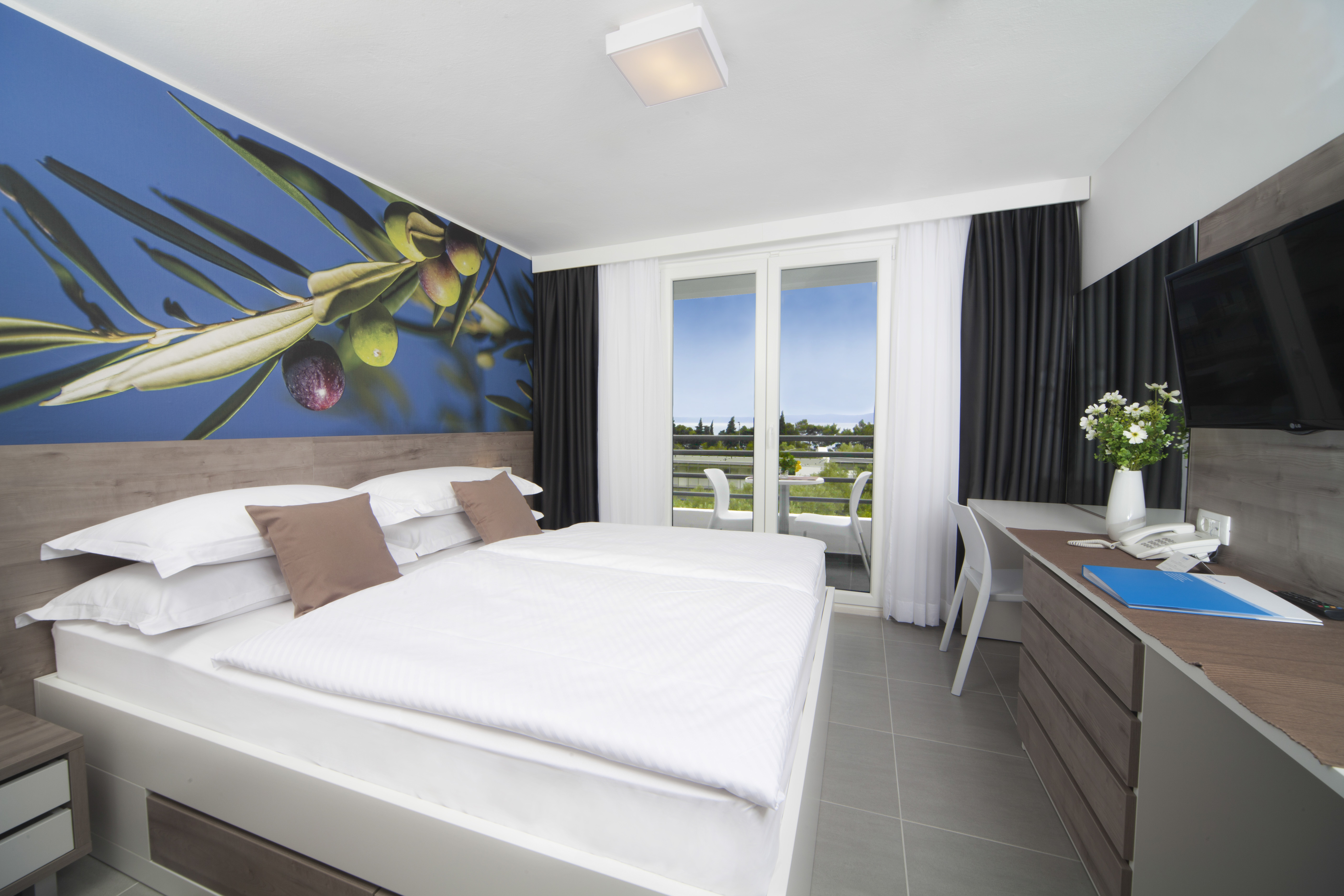 Room at Bluesun Hotel Neptun, TUCEPI