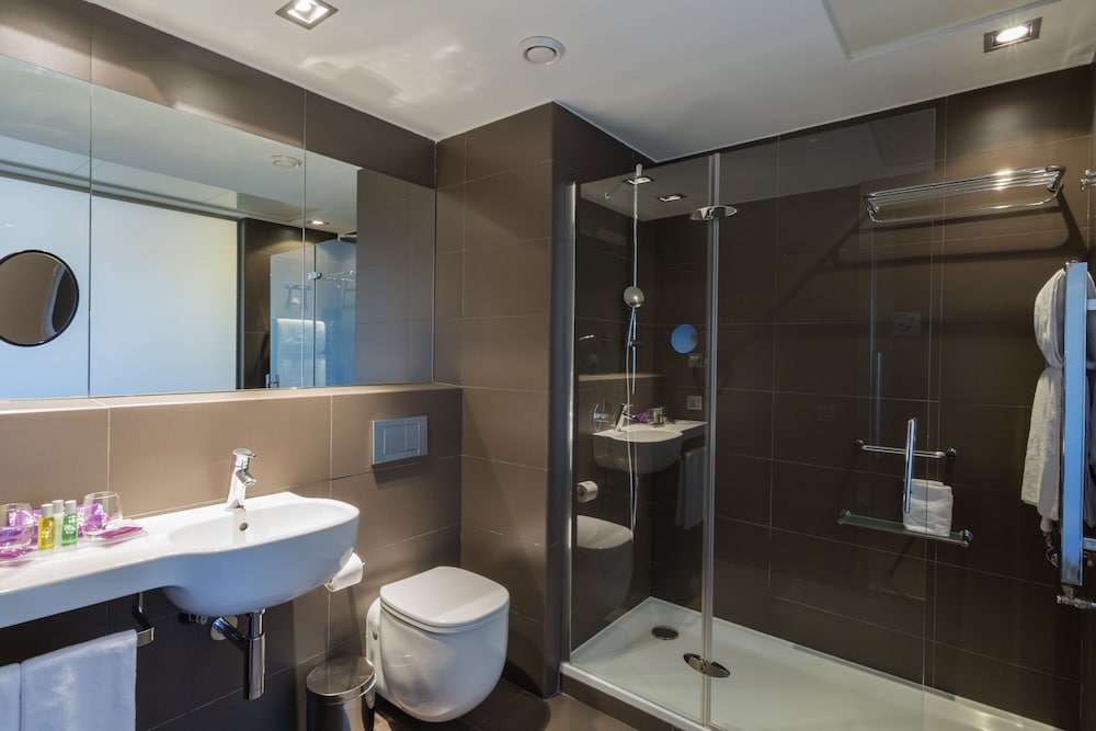 Crowne Plaza Madrid Centre Retiro 15/79