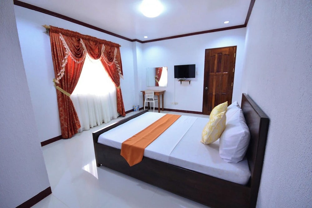 Gilin Pension House 8/27