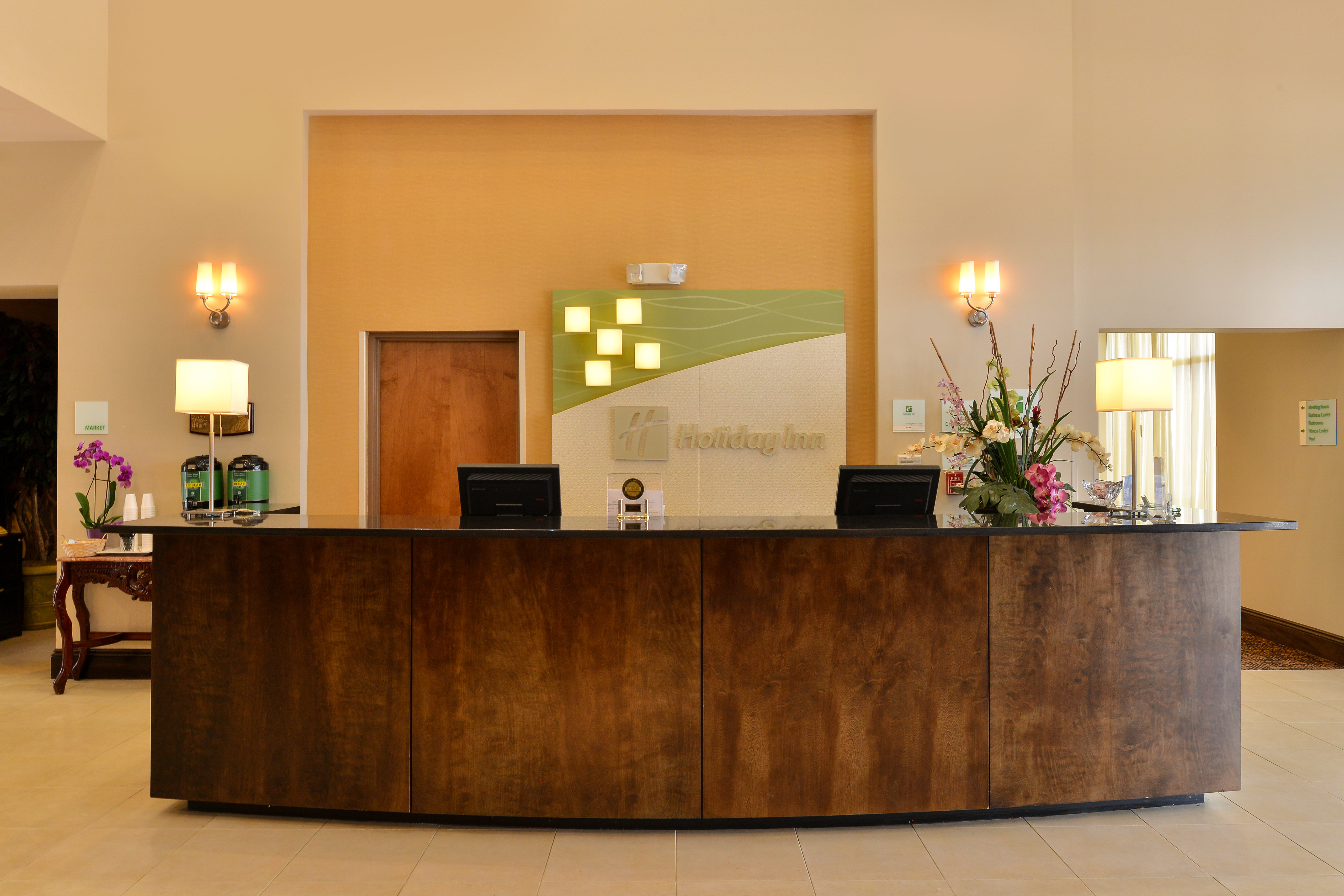 Holiday Inn Montgomery Airport South 12/80