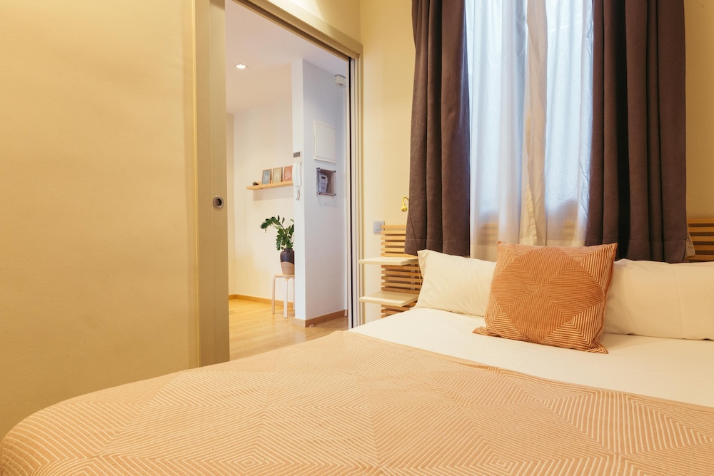 Plaza Espanya Apartments 24/50