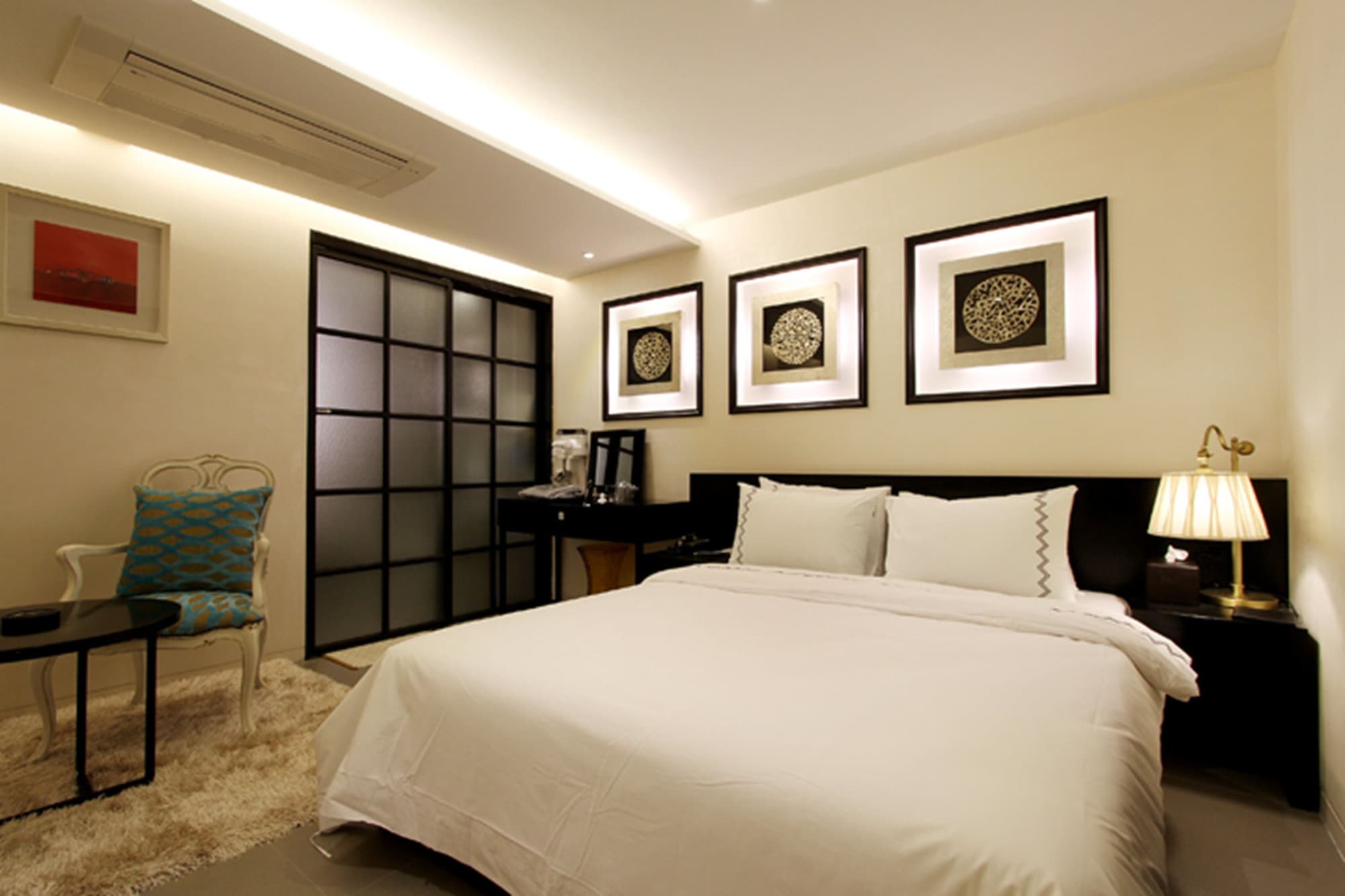 PREMIUM, DOUBLE BED