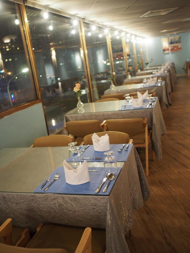 Bitan Hotel 37/61