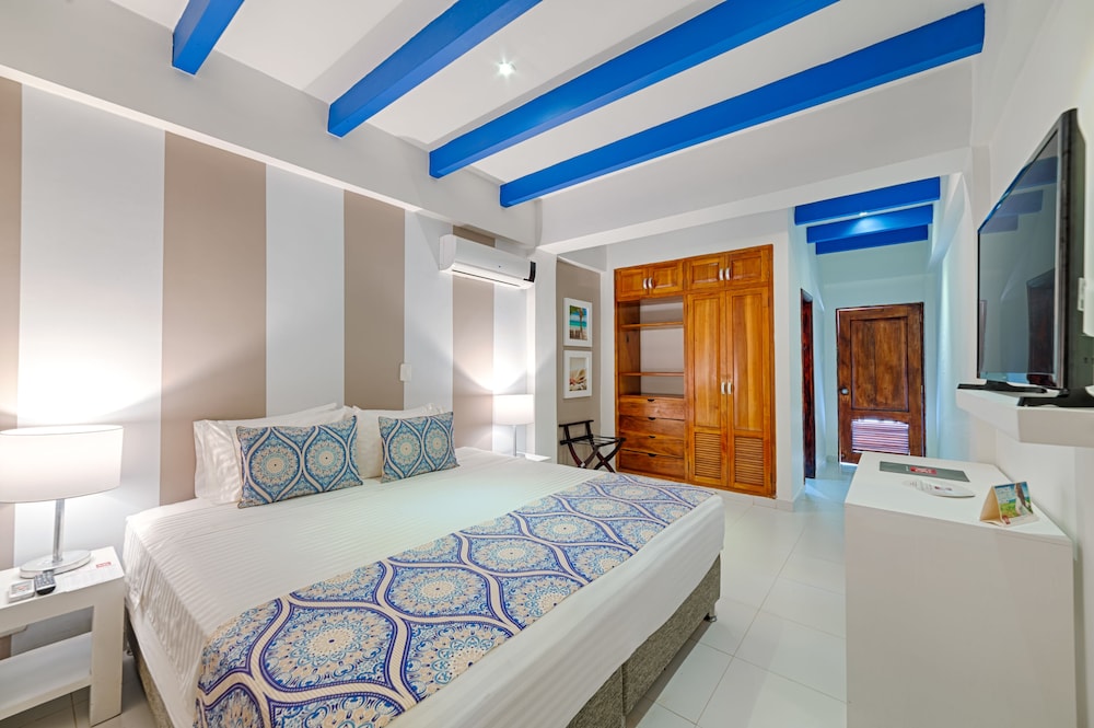 HOTEL SAN LUIS BEACH HOUSE 19/54