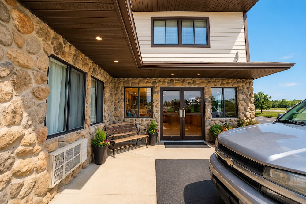 Harlan Inn and Suites By OYO Harlan in HARLAN - IA
