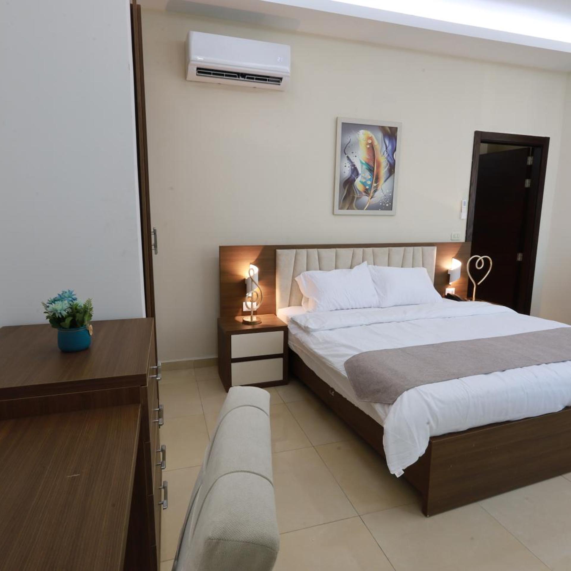 Palm Boutique Suites Hotel, Beirut 7/25
