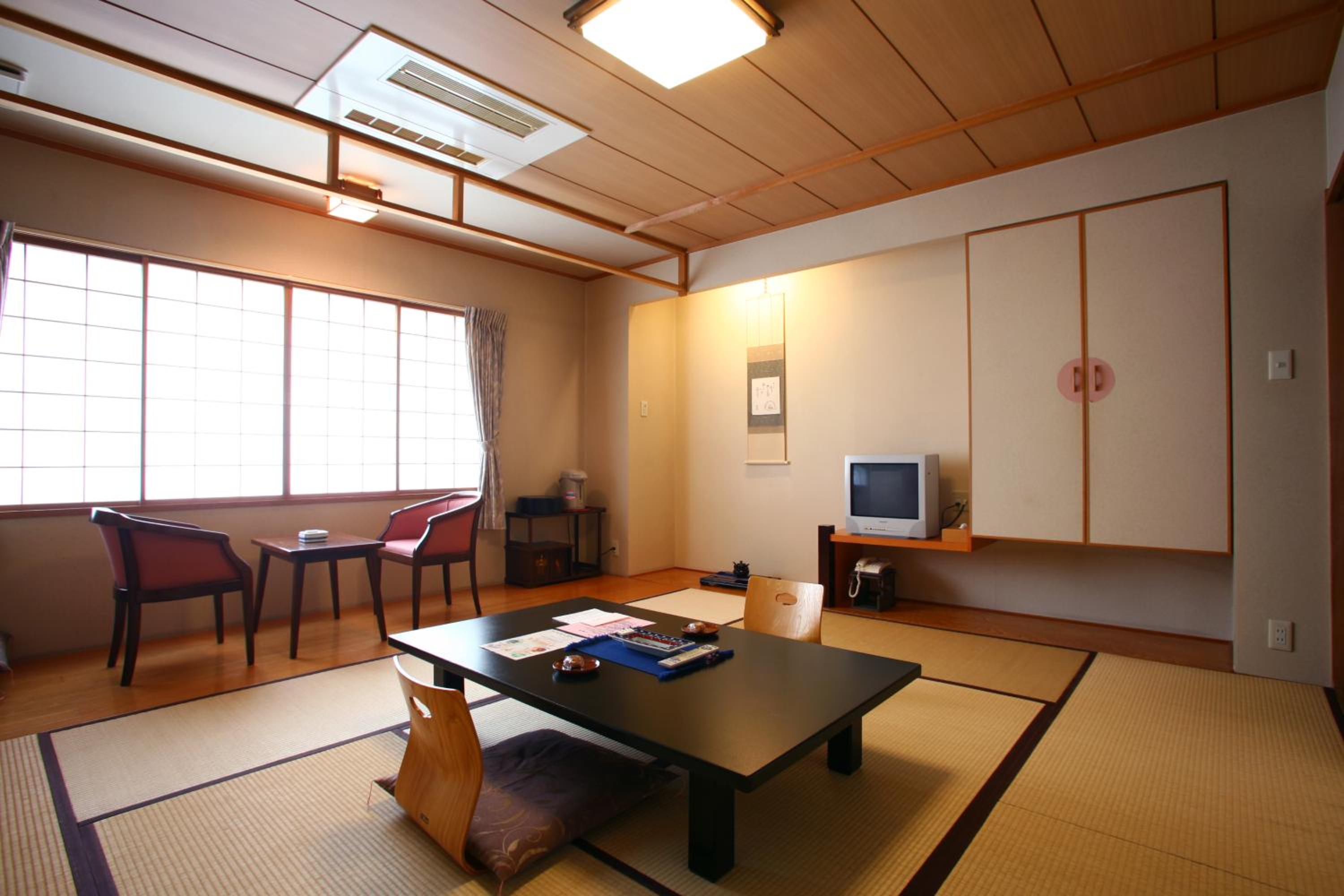 Takinoya Bekkan Tamanoyu 38/51