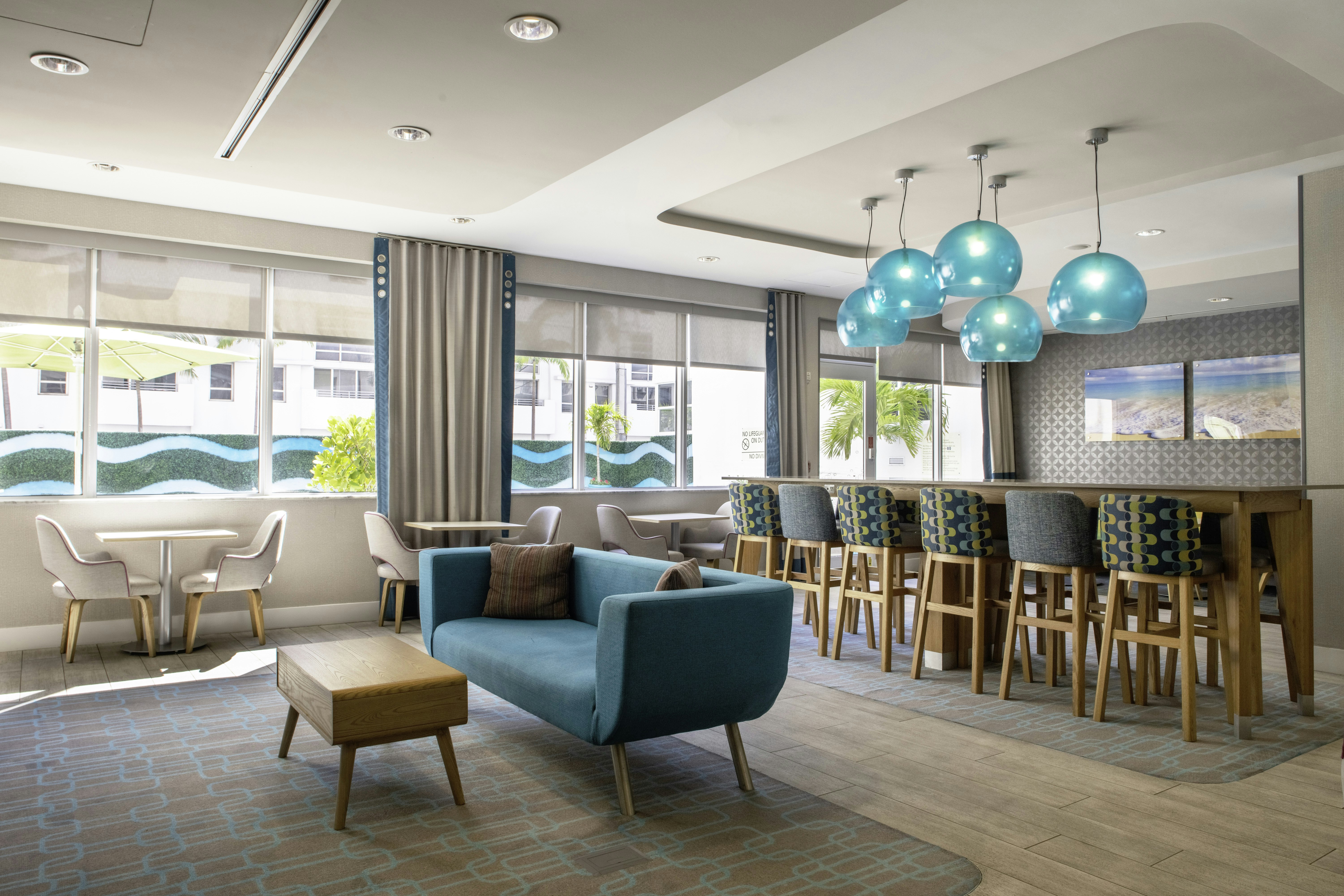 Hotel Continental Miami Beach, Tapestry Collection by Hilton 17/24