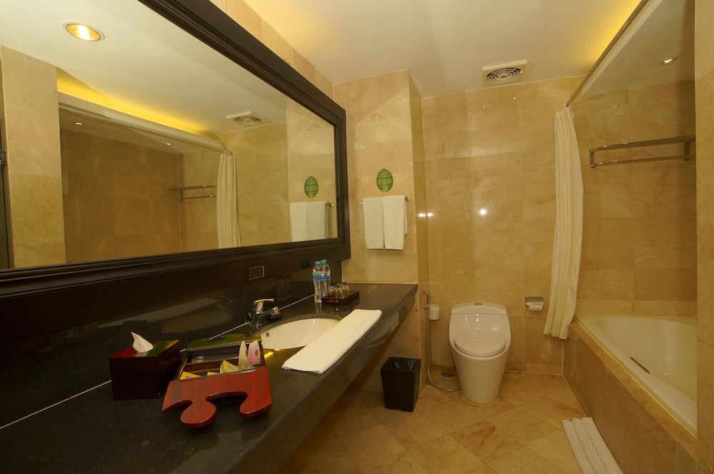 Deluxe, King Bed, Pool Access، Best Western Resort Kuta 6/7