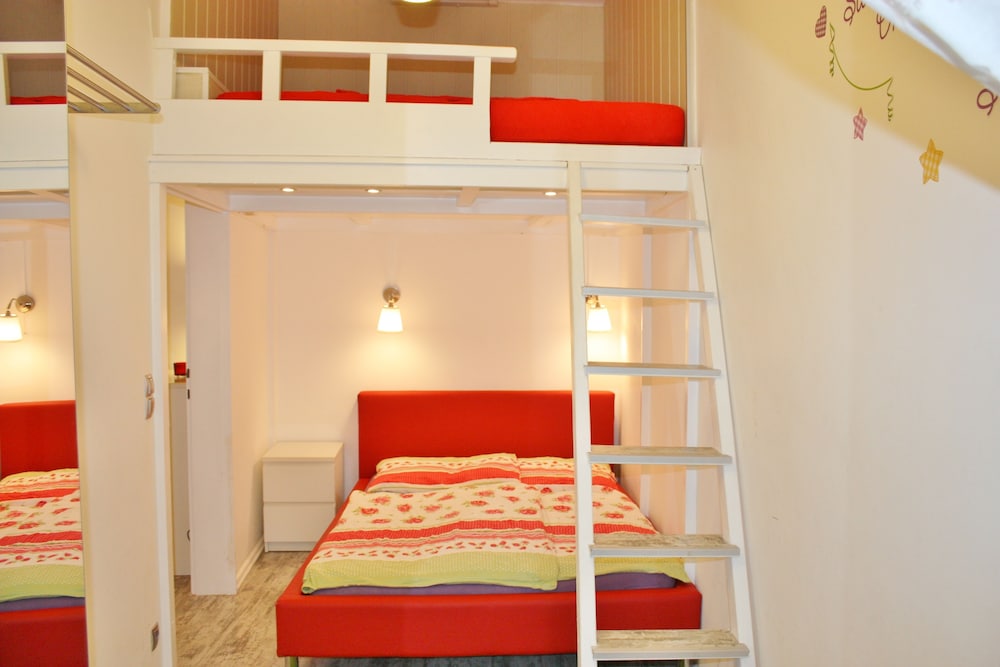 GoVienna Belvedere Apartment 4/19