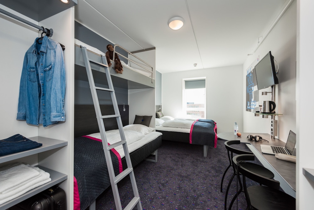 CABINN Copenhagen 48/71