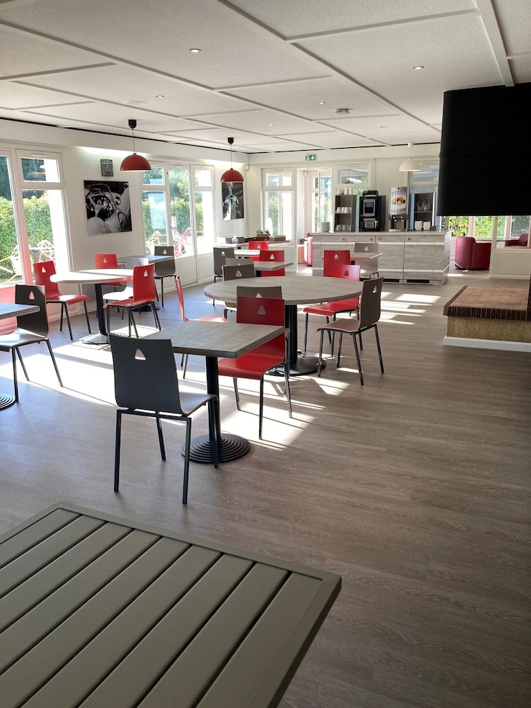 Le 2 By Hotel Akena - La Ferte Bernard 43/50