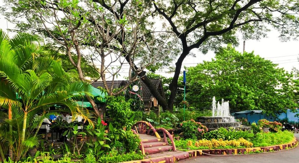 Ky Hoa Hotel Saigon 51/56