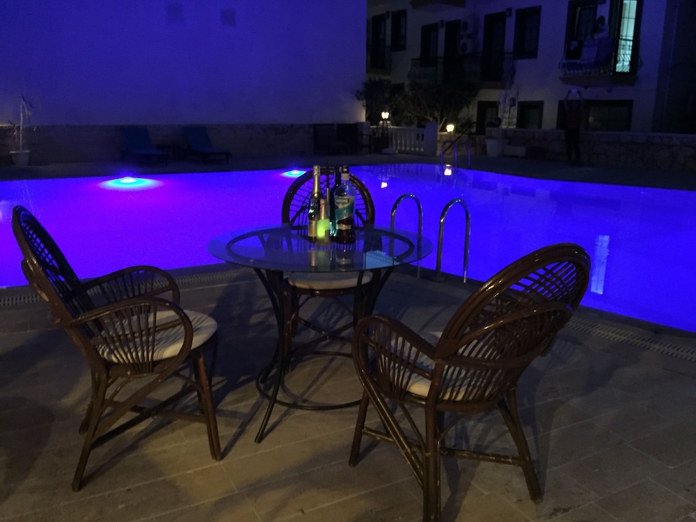 Sevgi Hotel 12/23
