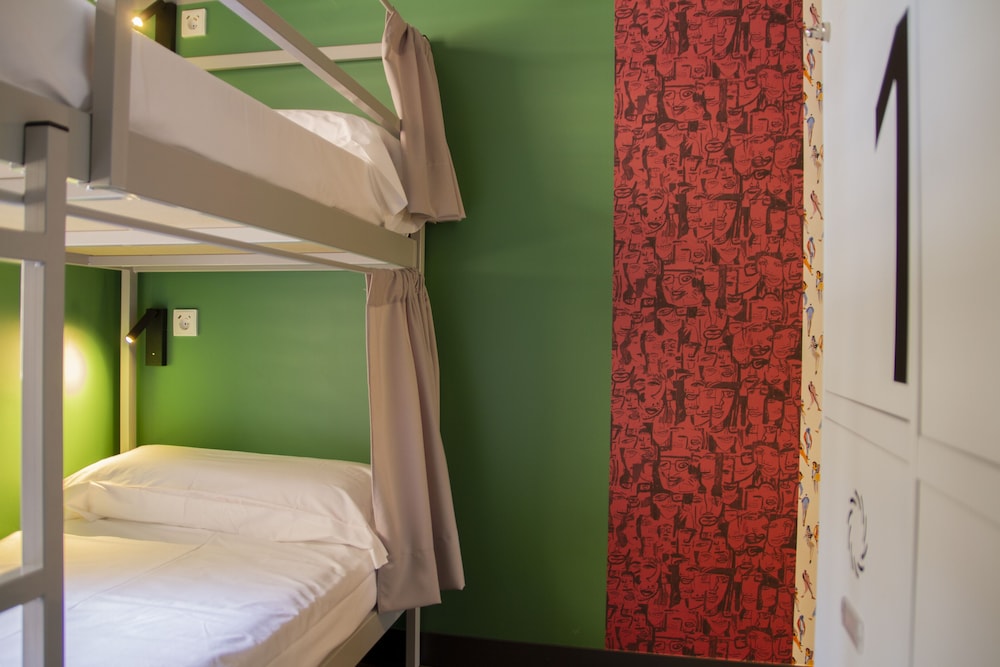 Youth Hostel Center Valencia 16/42