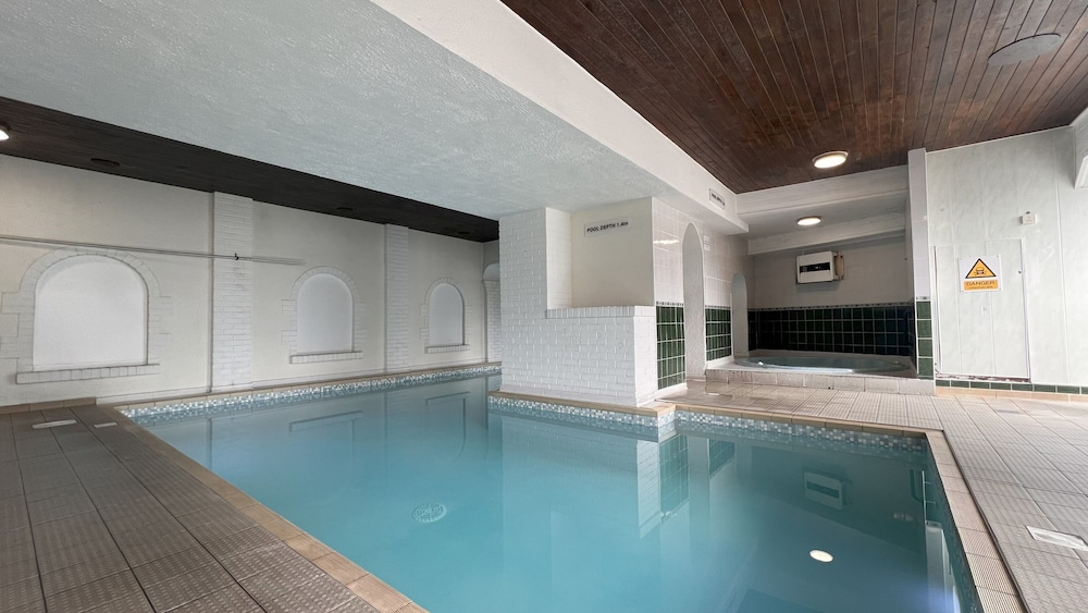 The Abbey Sands Hotel 42/60