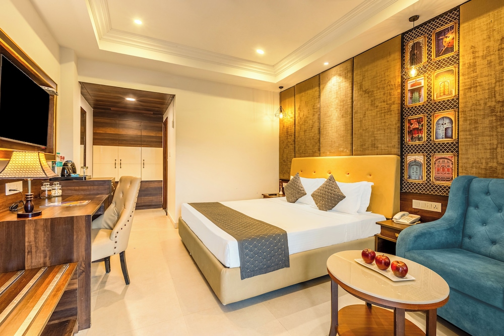 AMARGARH RESORT 17/66