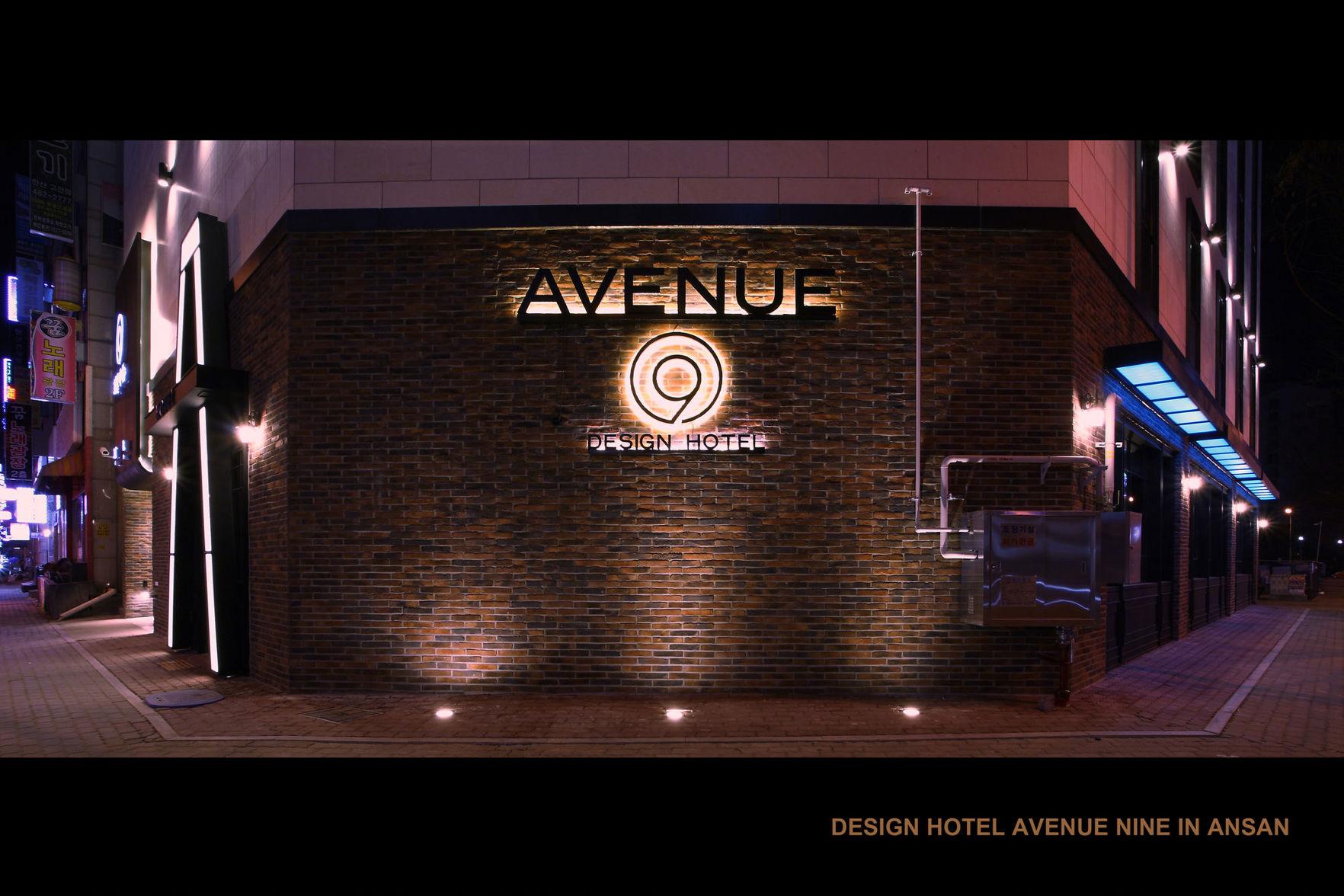 Avenue Nine Hotel 26/36