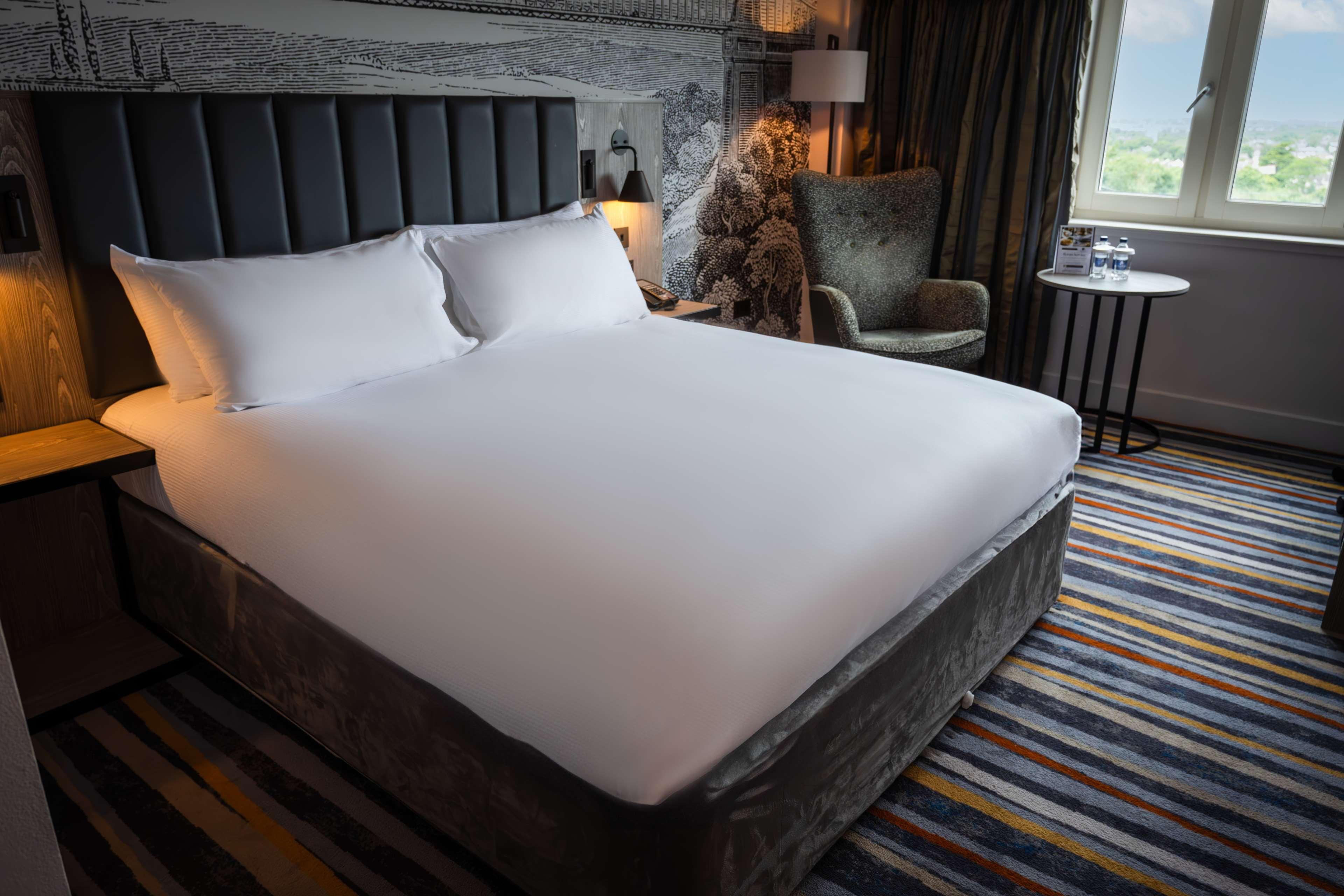 Room at DOUBLETREE BY HILTON BRISTOL SOUTH CADBURY HOUSE, BRISTOL