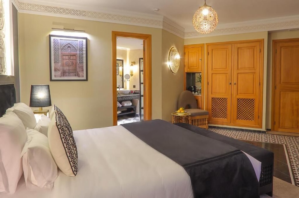 Dar Lys Luxury Riad & Spa 26/46