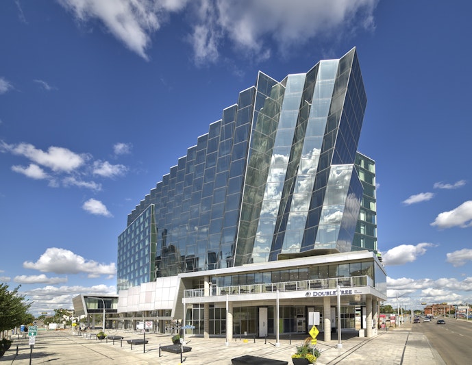DoubleTree by Hilton Edmonton Downtown 4/50