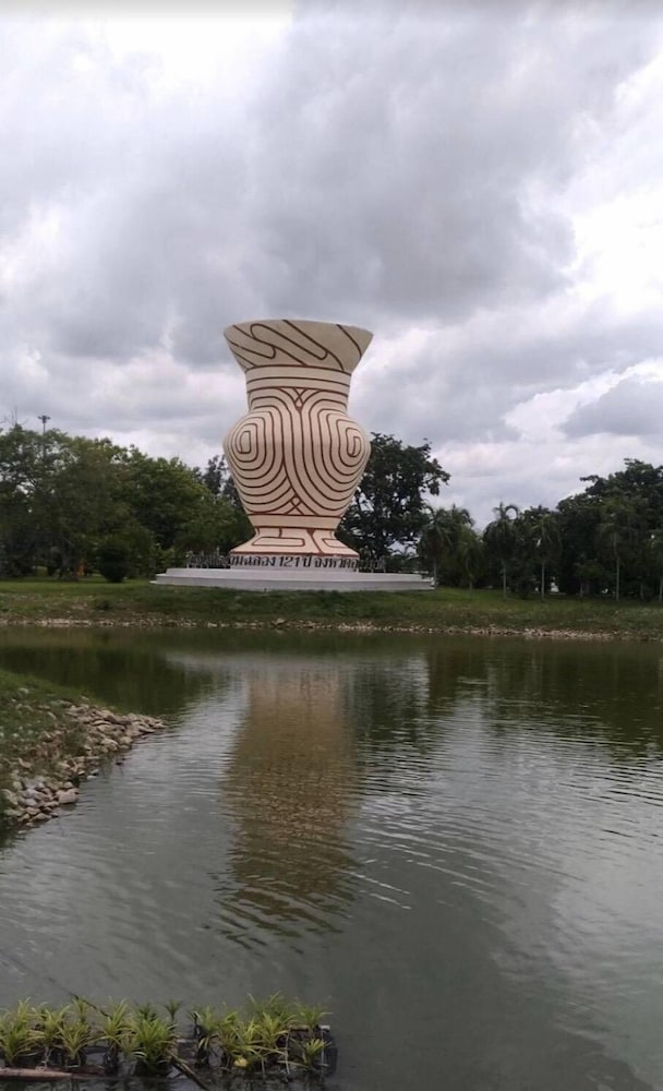 Prajaktra Design Hotel 46/50