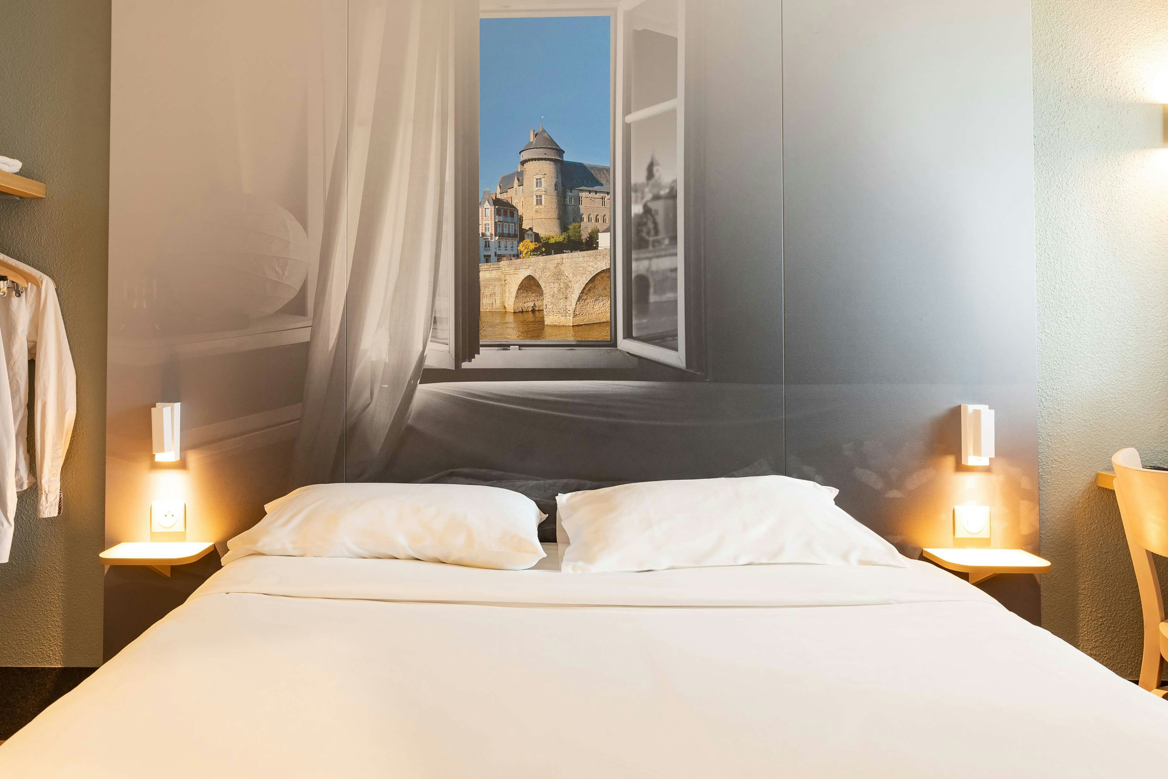 B&B Hotel Laval Change 16/30