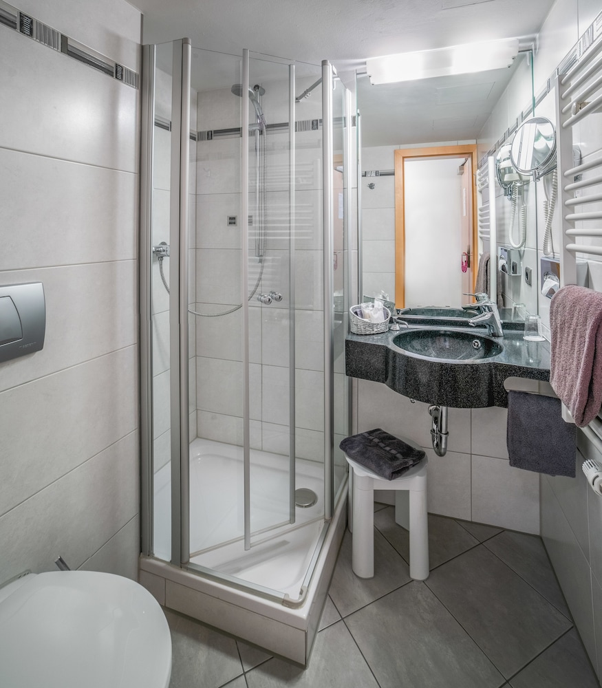 Hotel Passauer Wolf 25/27