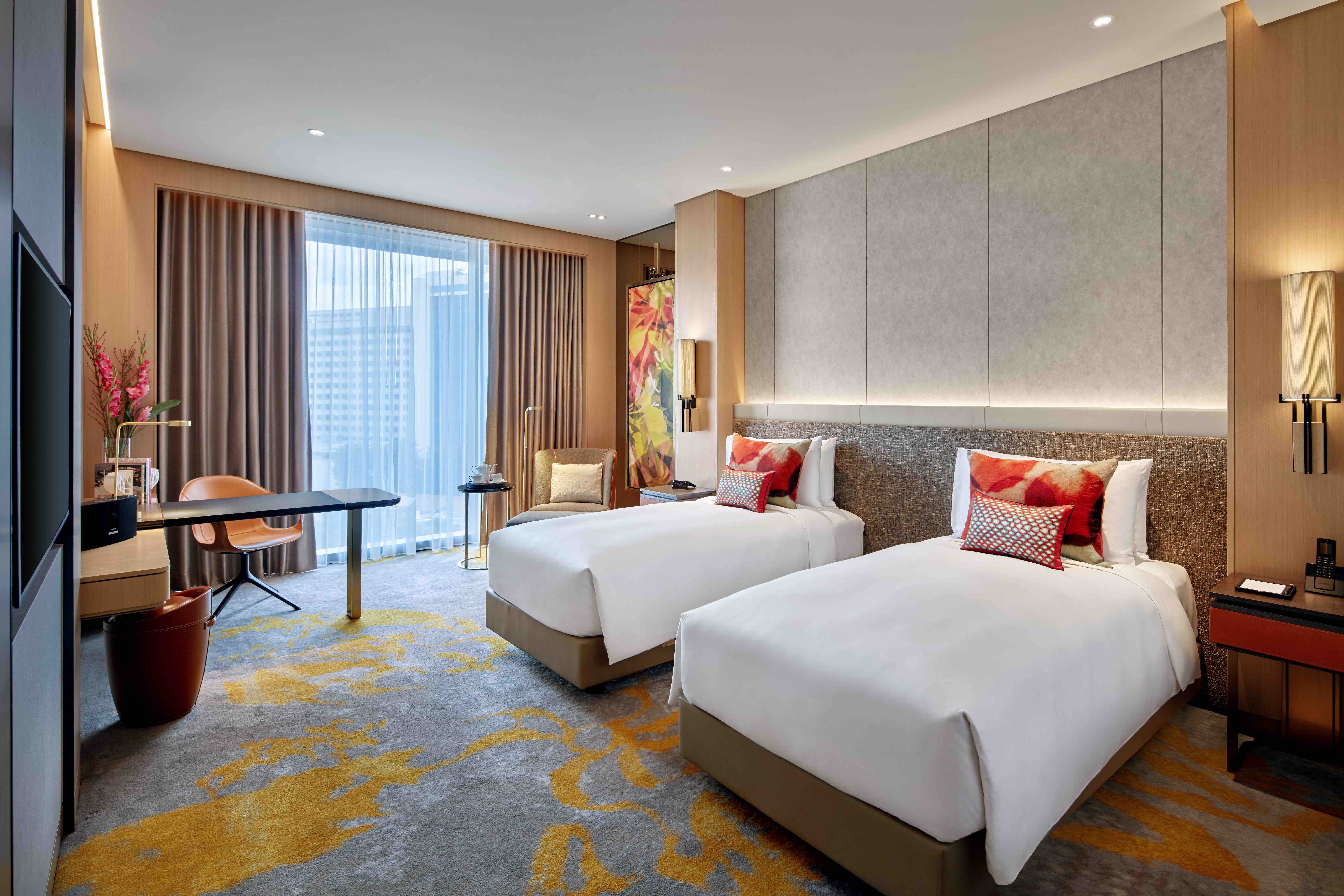 Heritage, Club, Luxury, Twin Beds, Pool or Heritage View, High Floor