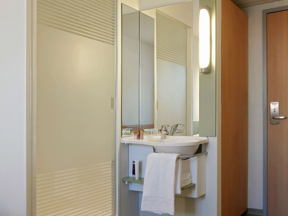 Ibis Budget Manosque Cadarache 50/50
