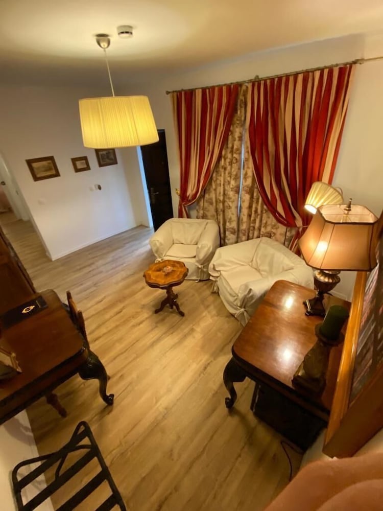 Grand Boutique Hotel 22/77