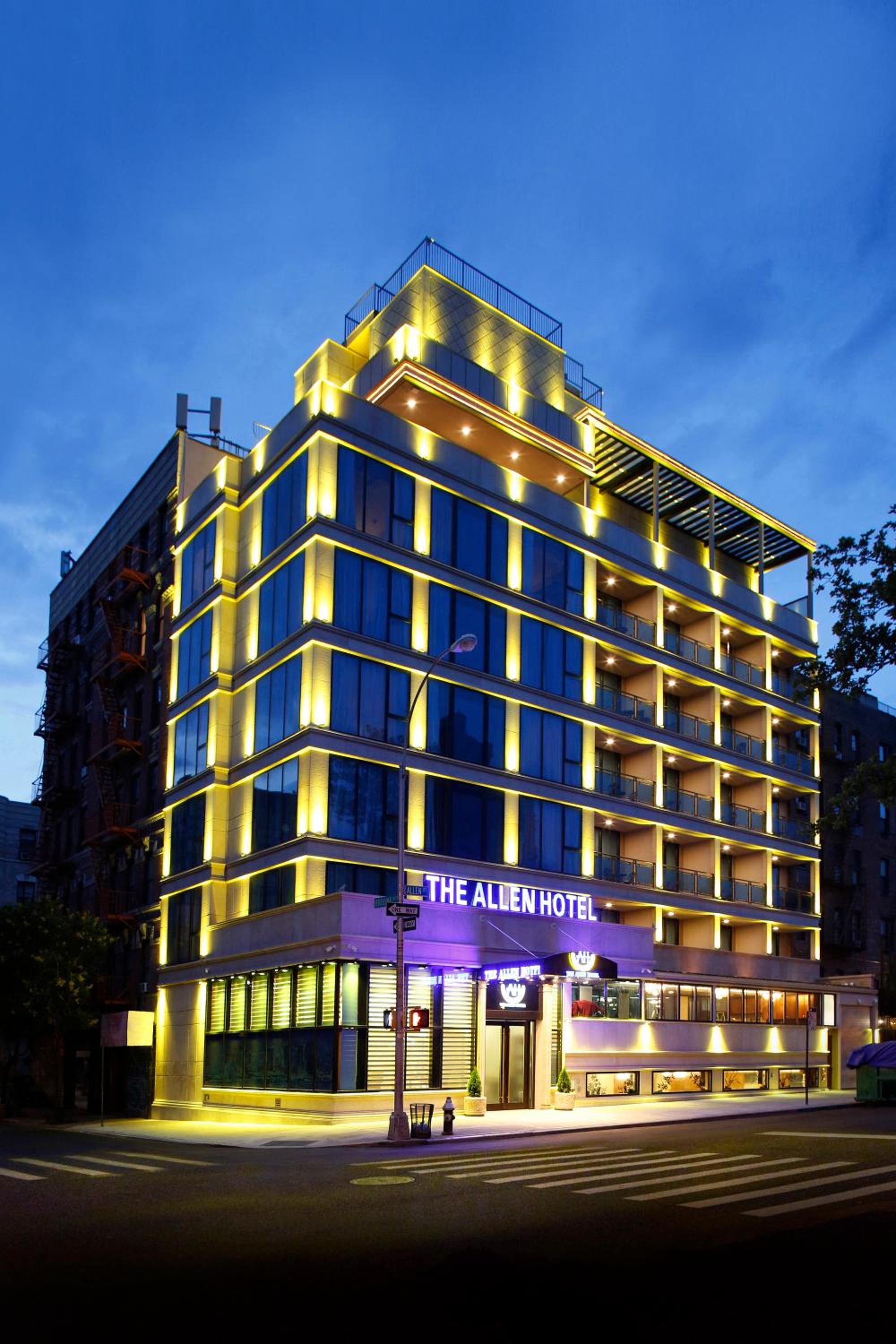The Allen Hotel 5/50