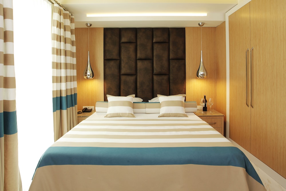 Kleopatra Suit Hotel 11/59
