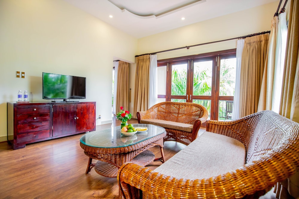 Diamond Bay Resort & Spa 51/74